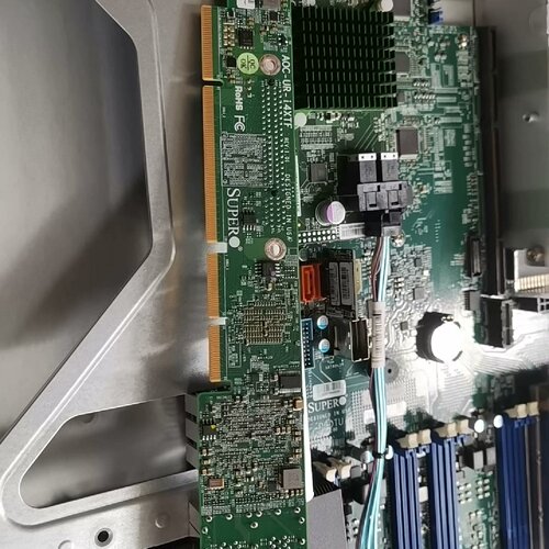 Supermicro AOCURi4XTF 1U Ult