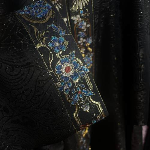 上衣 檀绾金通落花流水暗八仙缎面立领对襟弓袋袖琵琶袖明制汉服