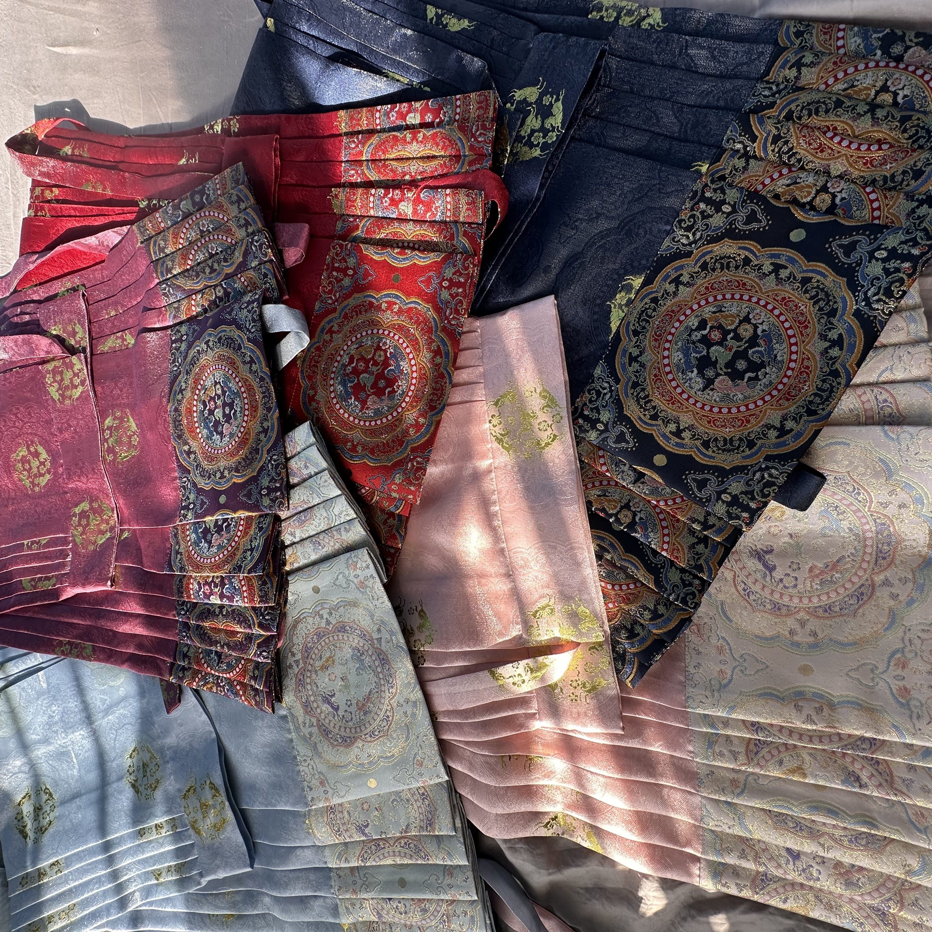 檀绾马年不上款-五花马拼接马面裙 定制团购专拍 不支持7天无理由