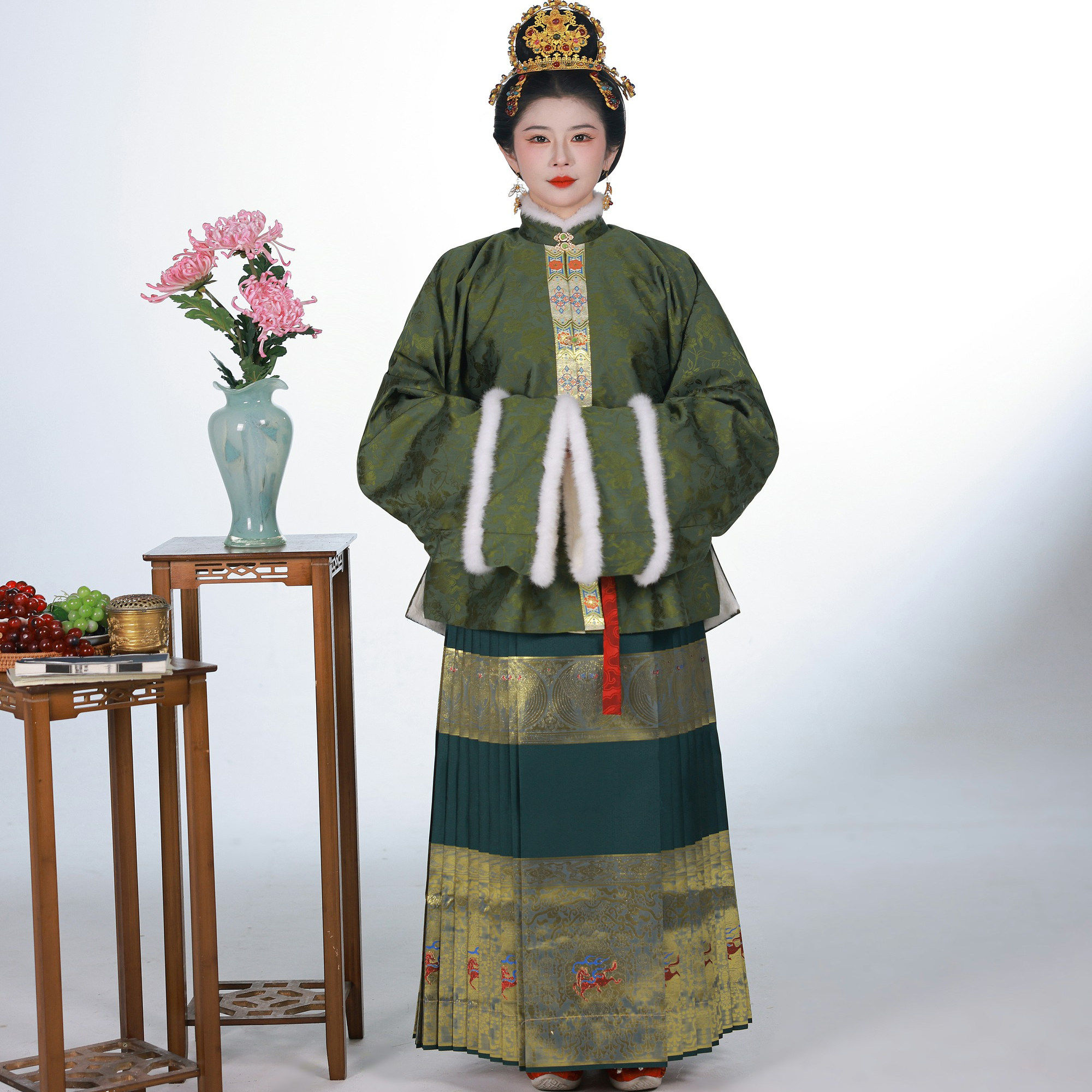 檀绾-马年汉服飞马鸾凤宫灯织金纱马面裙明制春秋通勤新春女裙,女装/女士精品,汉服半身裙,淘宝优惠券,粉丝福利购,淘宝优惠卷