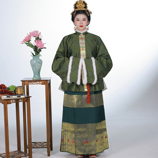 檀绾-马年汉服飞马鸾凤宫灯织金纱马面裙明制春秋通勤新春女裙