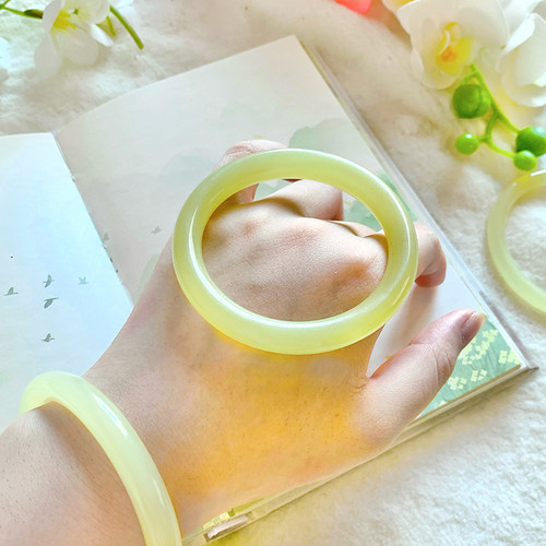 青提葡萄圆条手镯显白学生闺蜜款