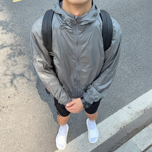 连帽宽松防水防油防污防晒服