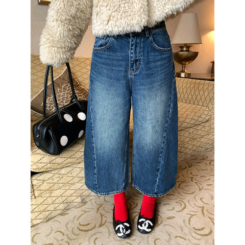 今屿花花宽松九分牛仔裤女