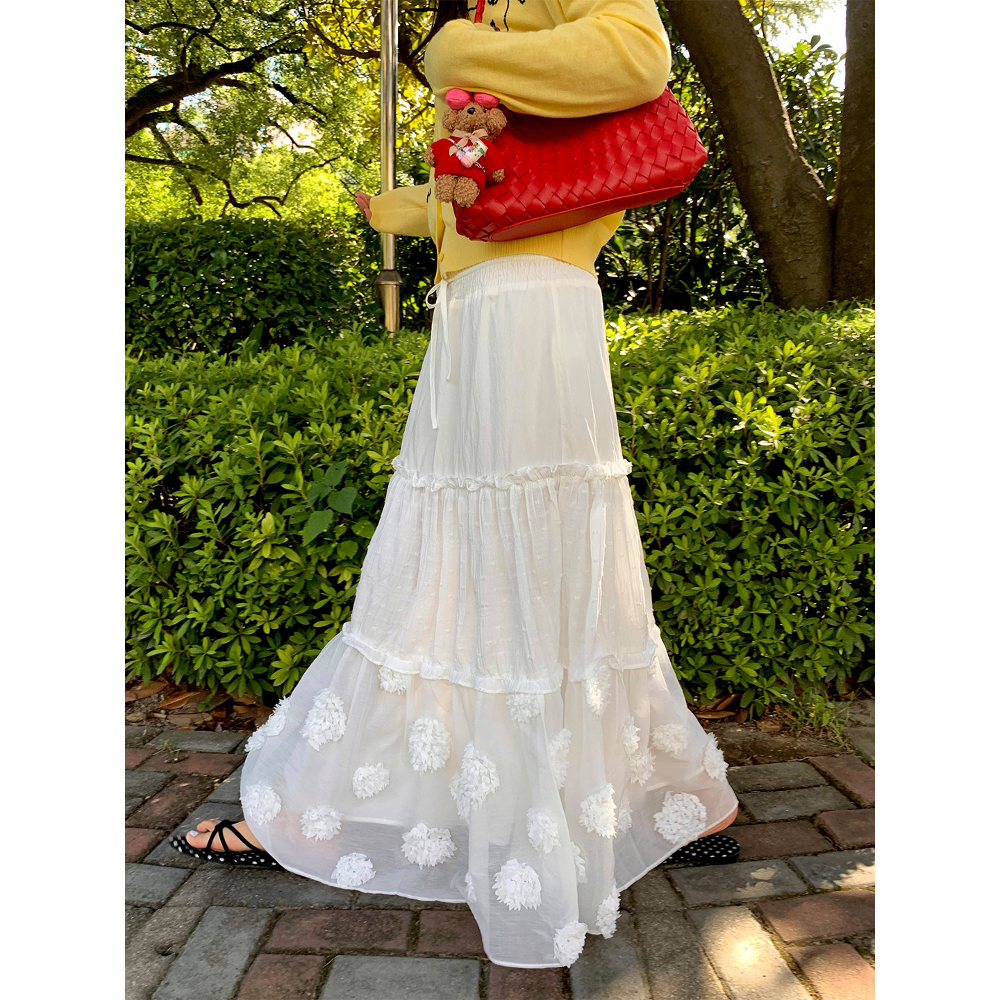 今屿花花 白色半身裙女2025年新款早秋小个子蛋糕裙设计感A字半裙