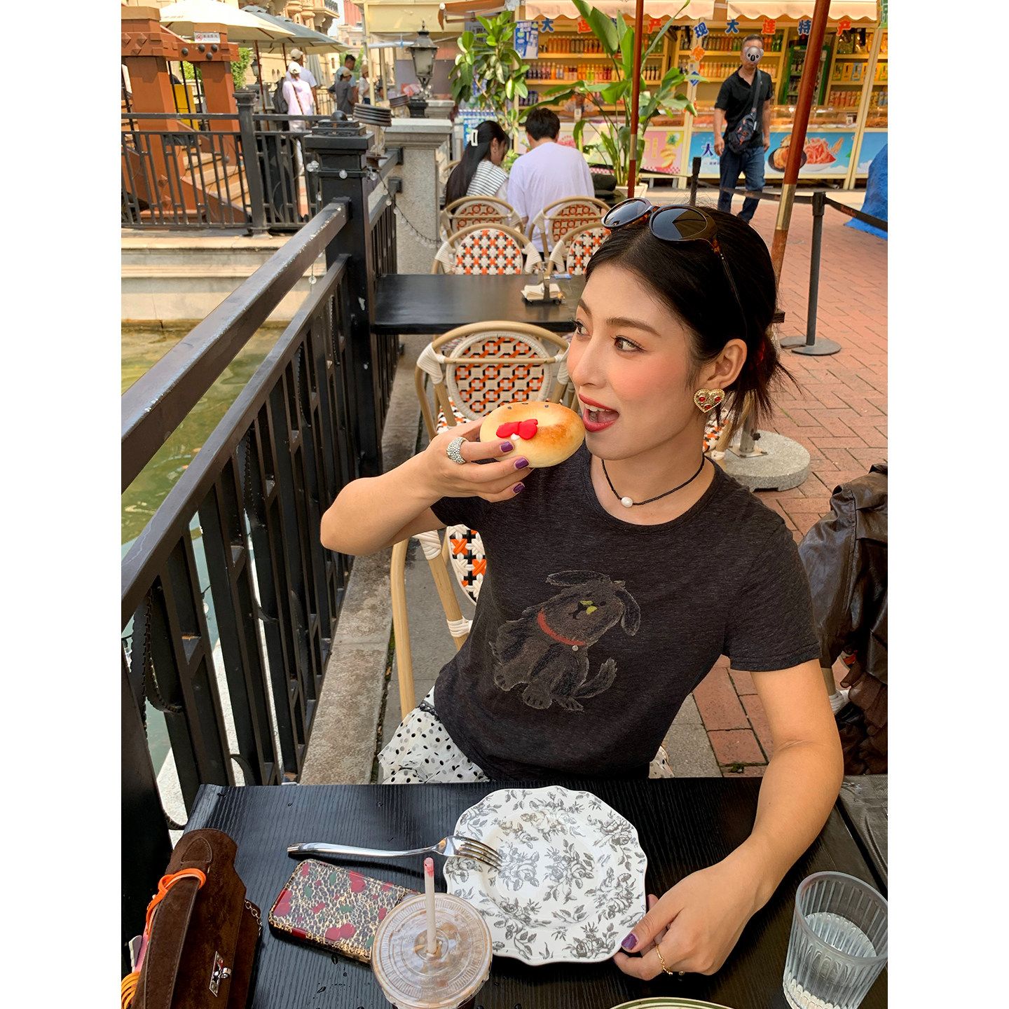 今屿花花 印花短袖T恤女2025年新款设计感小众显瘦灰色上衣小个子,女装/女士精品,T恤,淘宝优惠券,粉丝福利购,淘宝优惠卷