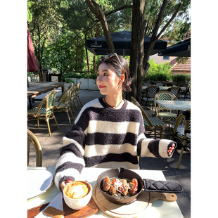 今屿花花慵懒松弛感毛线衣2025年新款 设计感小众条纹毛衣宽松外穿