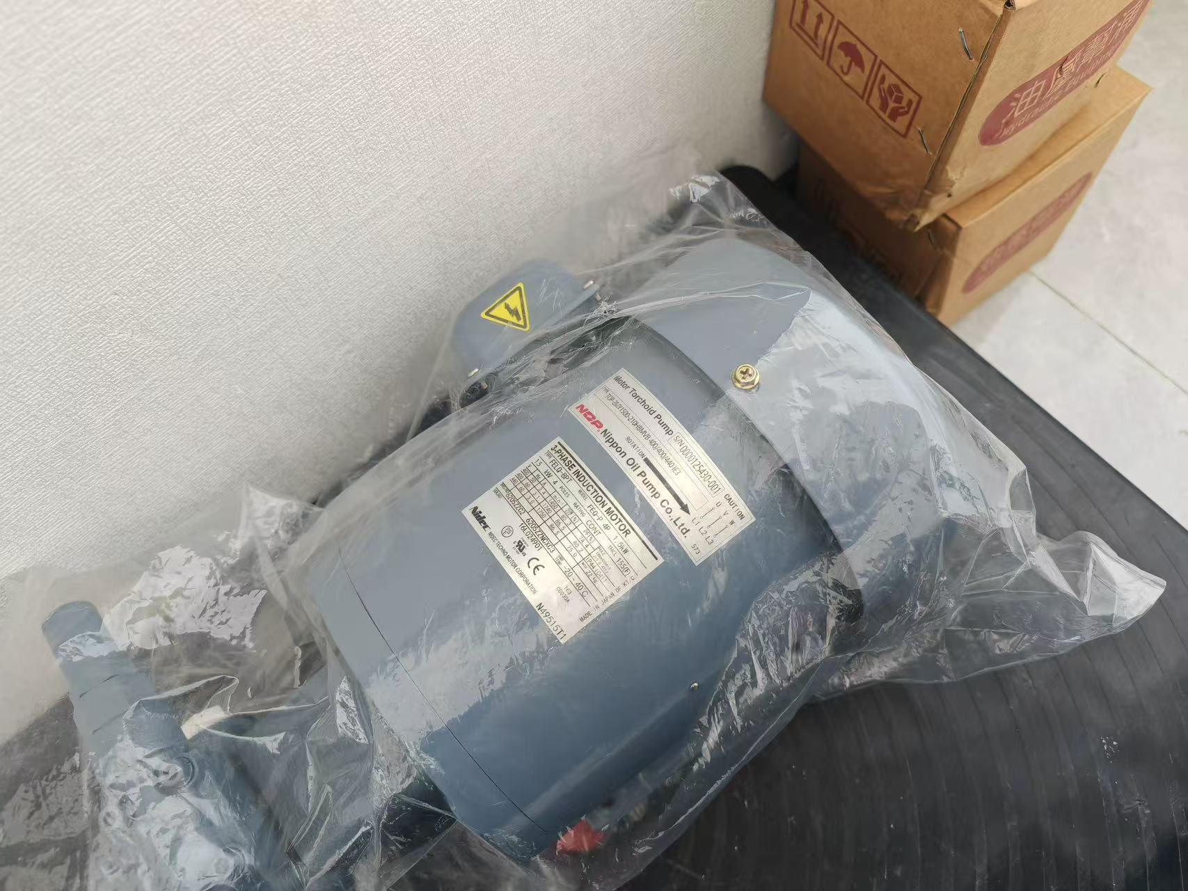 日本NOP润滑油泵 TOP-216HBM 210HB 220HB 208HBM油泵电机组
