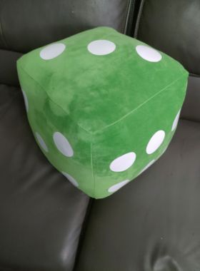 定制绿色毛绒大色子20cm30cm40cm50cm60cm骰子表演活动道具大玩具