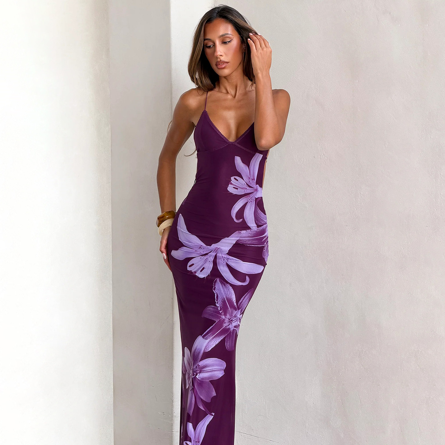 紫鸢油画印花复古露背连衣裙