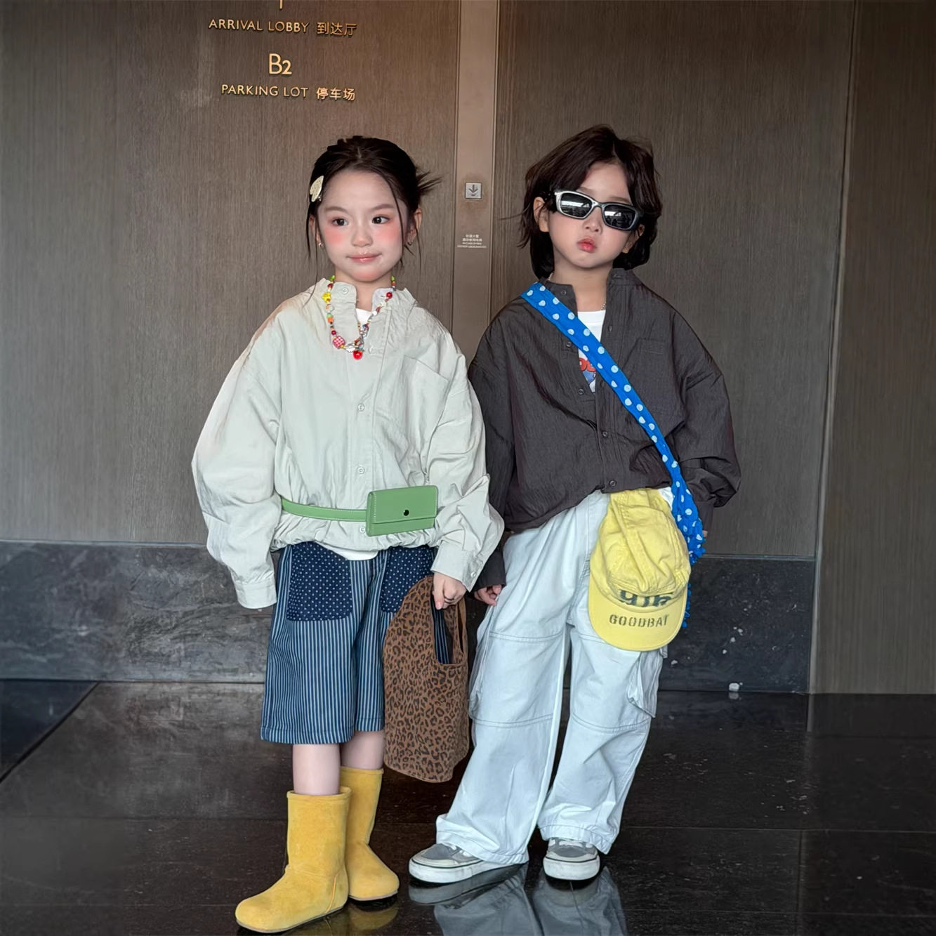 2026春季新款韩版儿童设计款立领外套男女童双层休闲短款外套洋气
