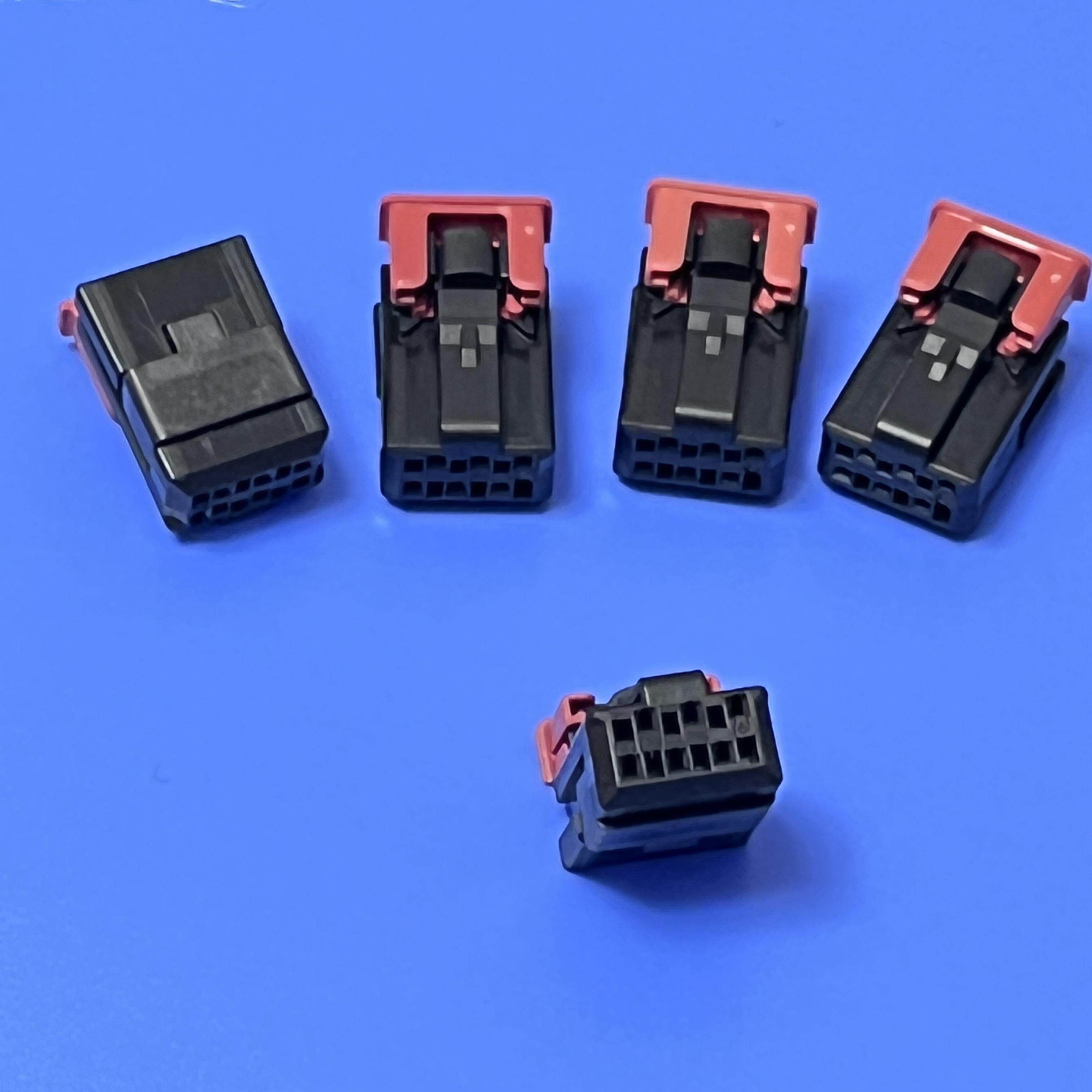 Amphenol FCI 汽车物料 10142961-004LF PH1.8间距 4P胶壳