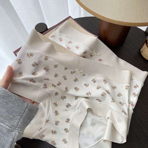 清新甜美小碎花螺纹中腰女士内裤