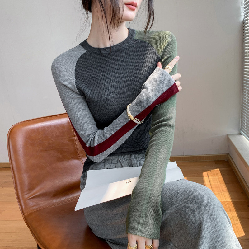 毛衣针织衫女秋冬2025新款修身高级设计感小众圆领打底衫内搭上衣