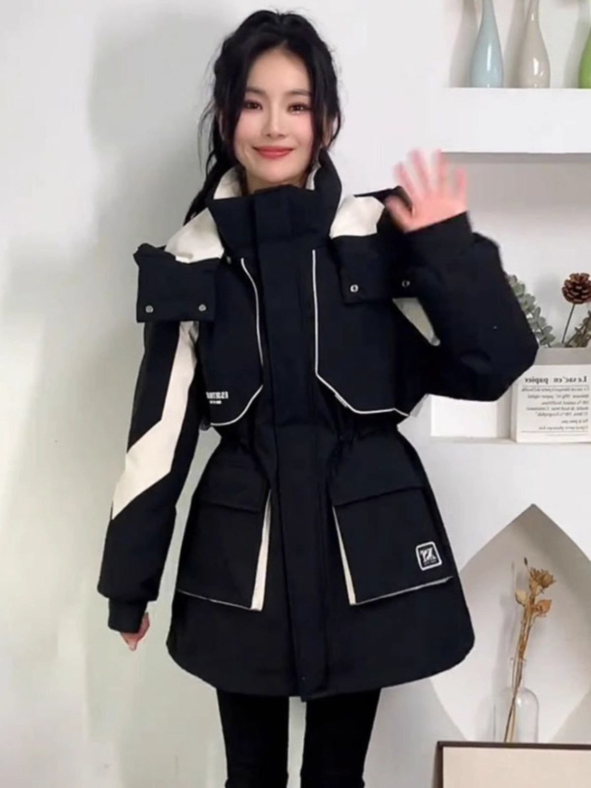 羽绒服女冬季加厚2025新款时尚收腰中长款白鸭绒冲锋衣派克服外套