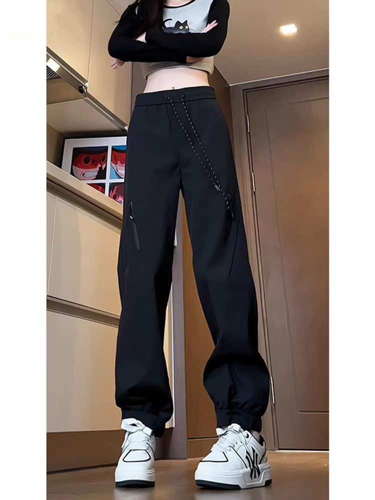 运动裤女秋冬加绒2025新款直筒宽松大码束脚卫裤休闲哈伦冲锋裤子