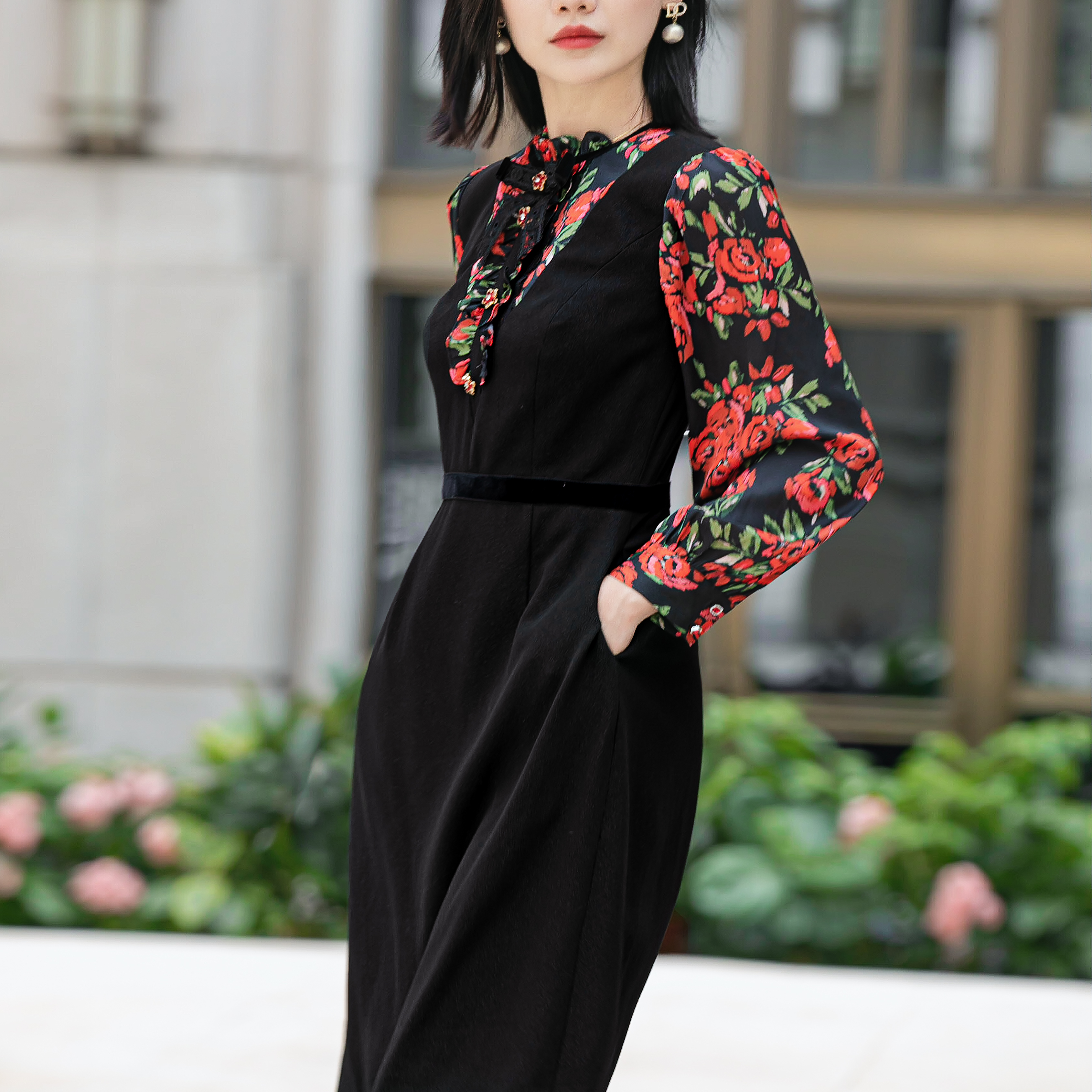 台湾品牌复古玫瑰连衣裙