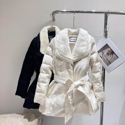 米可8030鹅绒羽绒服