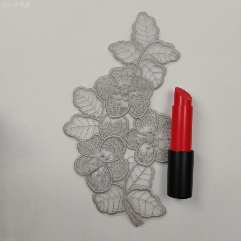 精致蕾丝灰色花朵刺绣布贴