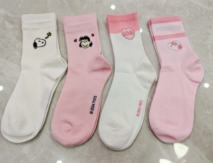韩国东大门新款史努比snoopy卡通可爱女士中长筒袜少女粉中筒棉袜