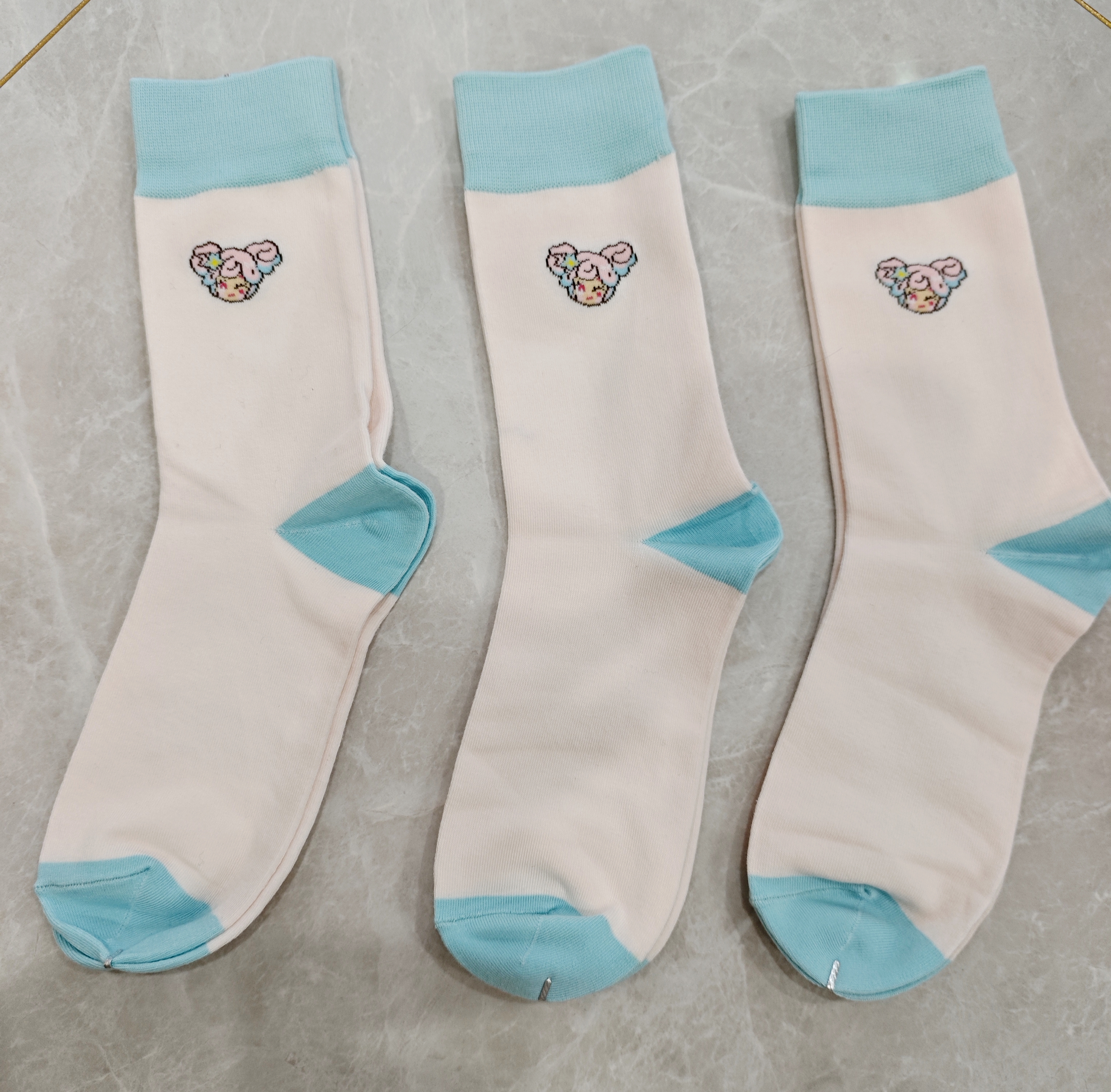 名创优品miniso女士春秋长筒棉袜王者荣耀联名款卡通袜撞色系女袜