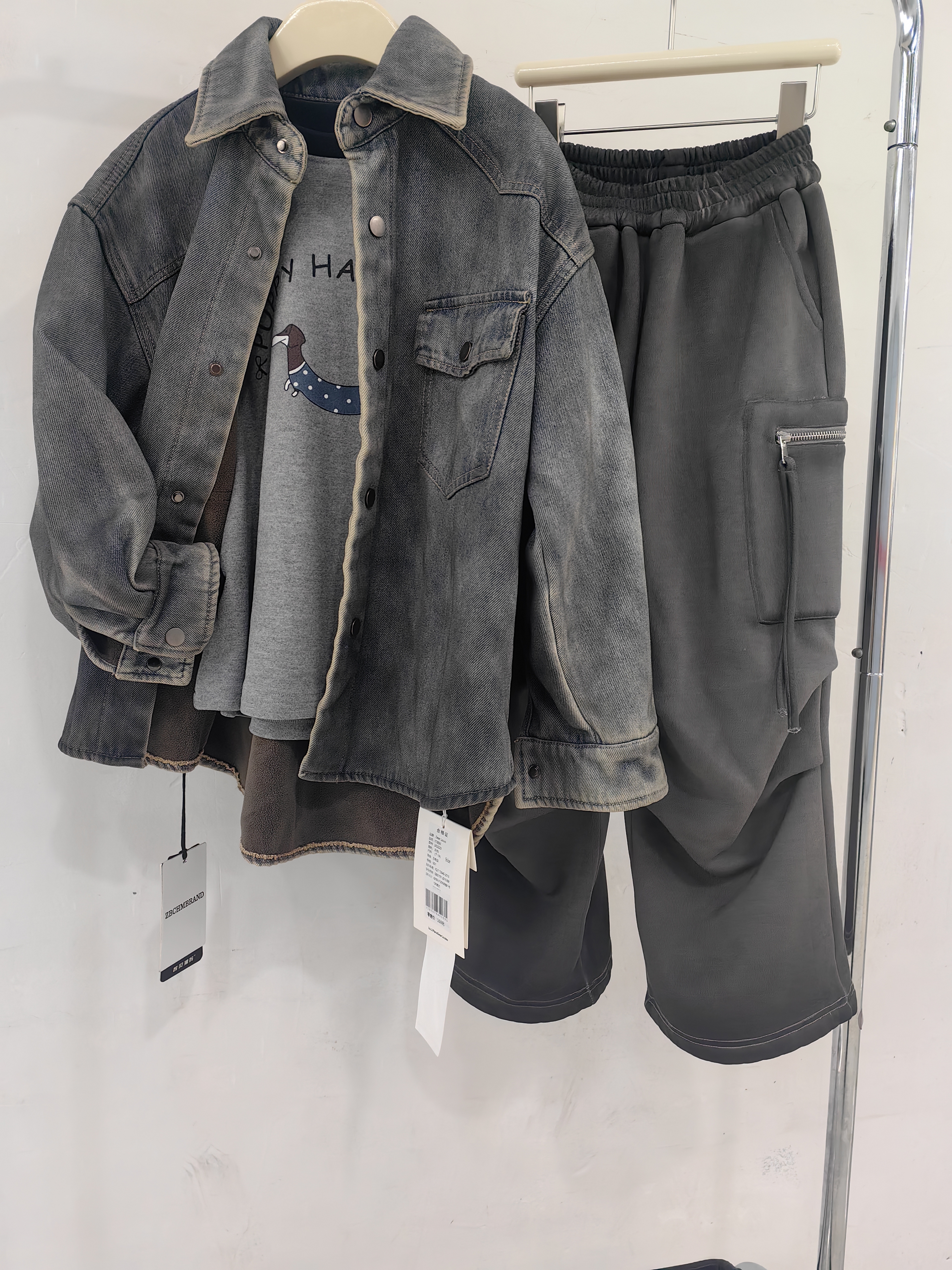 2025冬季儿童新款牛仔外套中大男女童韩版做旧牛仔潮酷男女童外套