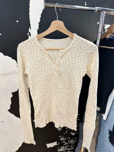 Brandy Girl美式复古碎花五粒扣华夫格长袖T恤bm风显瘦修身上衣女