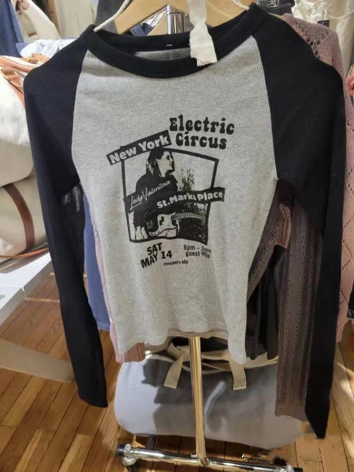 Brandy Girl美式复古吉他手印花插肩袖长袖针织衫bm风打底T恤上衣