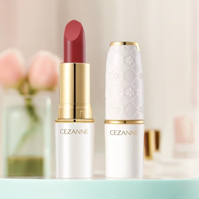 金管唇膏奶茶色豆沙色倩诗丽