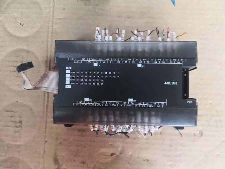 （议价）欧姆龙PLC模块CP1W-40EDR