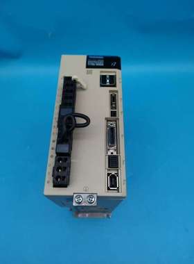 安川驱动器SGD7S-5R5A10A002750W库存未使