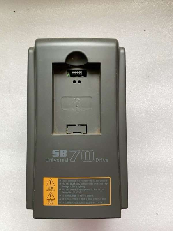 森林SB70G4变频器4kw拆机变频器功能正常 议价