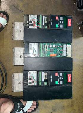 丹佛斯2800变频器5.5kwVLT2855PT4B20S