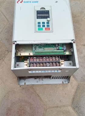 日业变频器18.5kwSY3200-G01818.5KW