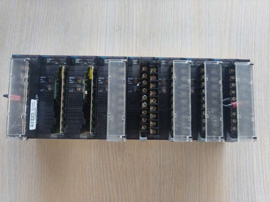 （议价）欧姆龙模块CJ1W-PH41U功能包好二手拆机有几个没