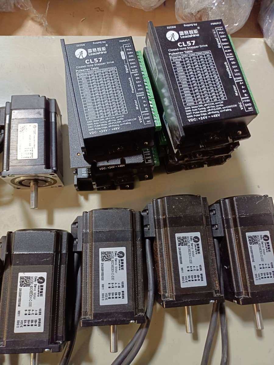 99新,雷塞闭环步进电机和驱动器,套装,型号CL57和57C 议价