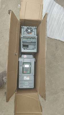 施耐德ATV610U07N4 ATV610U15N4变频器