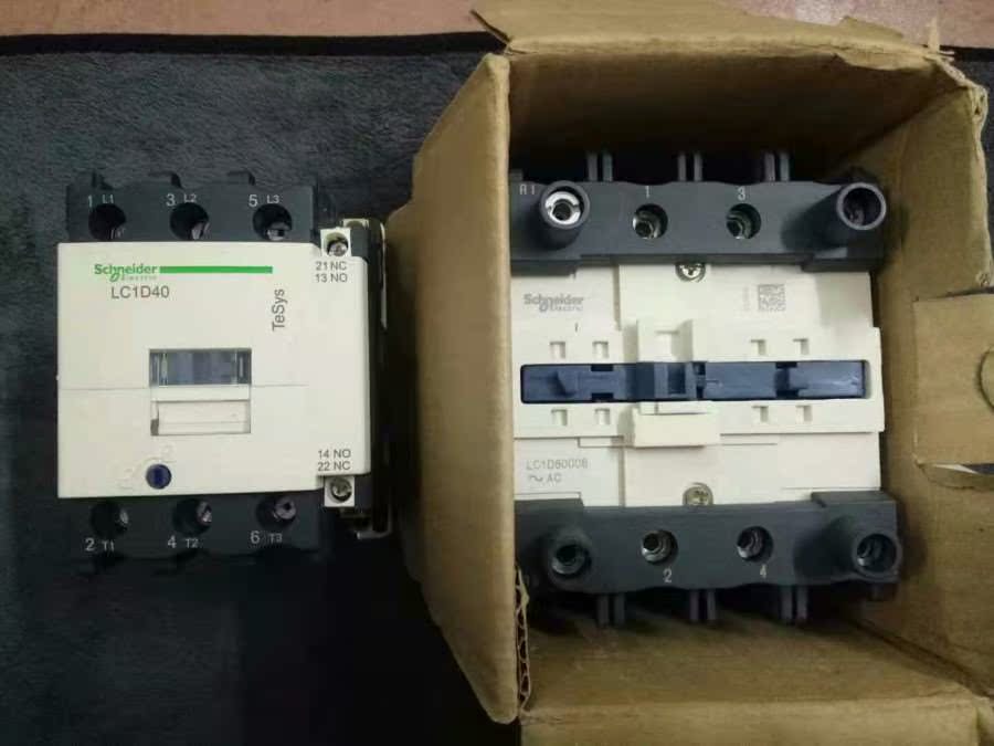 (议价)施耐德交流接触器LC1D40实物拍摄如图所示正