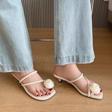 0532新款时尚百搭粗跟仙女风女士夏季外穿套趾凉拖