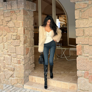 HELEN/经典百搭修身牛仔裤女显瘦翘臀直腿显瘦复古磨绒小脚长裤