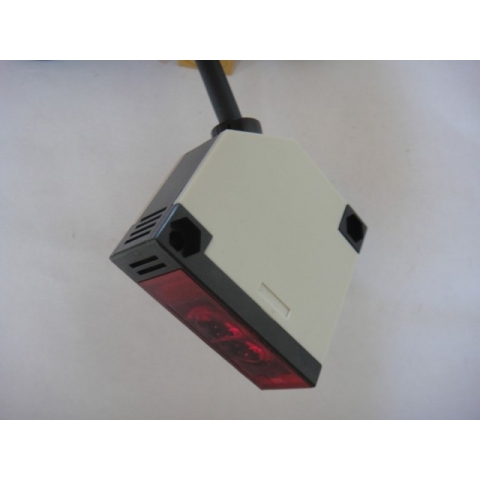 特价正品E3JK-DS50M1方形漫反射