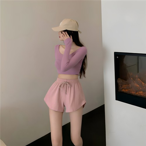 女高腰A字阔腿薄款运动短裤