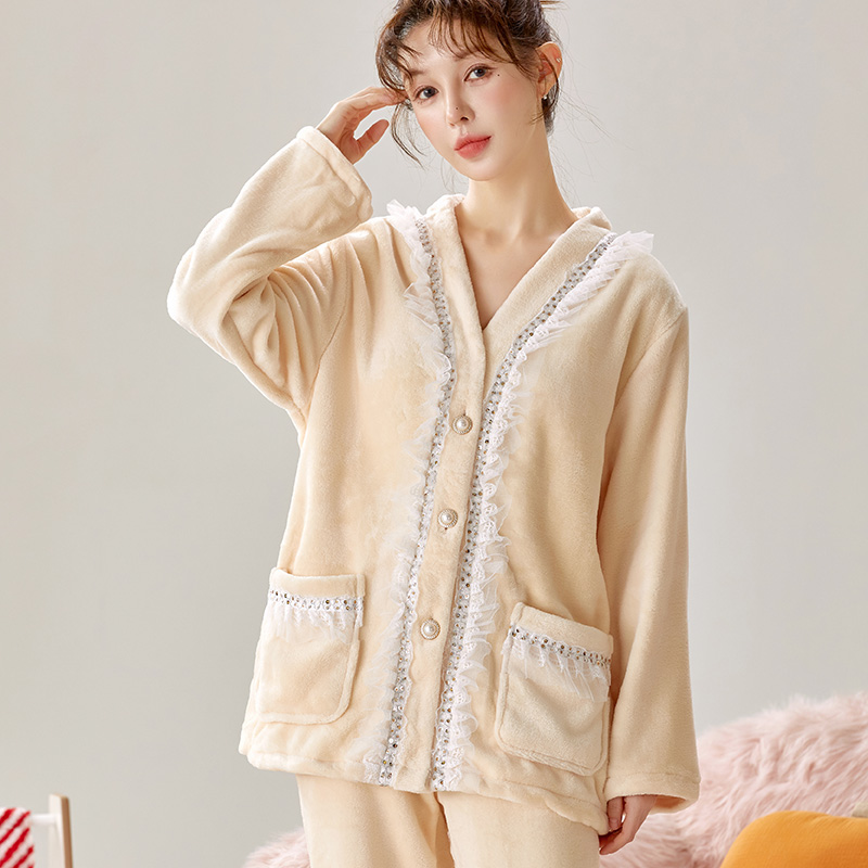 爱唯美中厚法兰绒睡衣套装