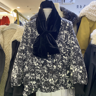 高级感花边收口90绒印花羽绒服冬女短款丝绒围巾领气质设计感外套