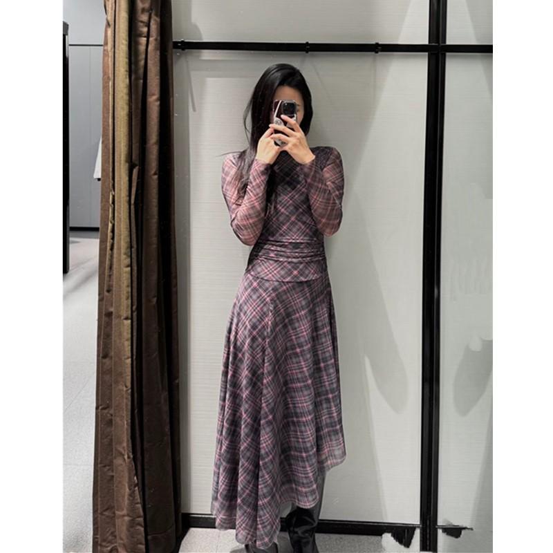 2025春季新品女装 格子褶皱绢网露背圆领长袖迷笛连衣裙5039284