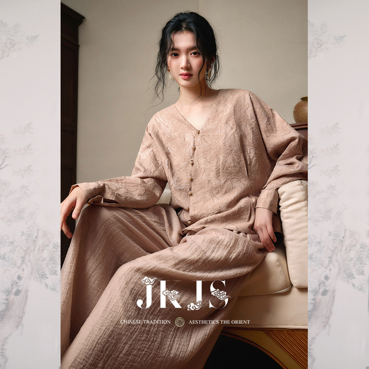 JKJS【拾花归】棉麻锦炒色剪花 新中式V领上衣女新款衬衫内搭叠穿