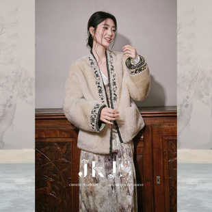 加厚年轻款 JKJS 定位刺绣毛毛外套女2025新款 环保皮草 千金裘