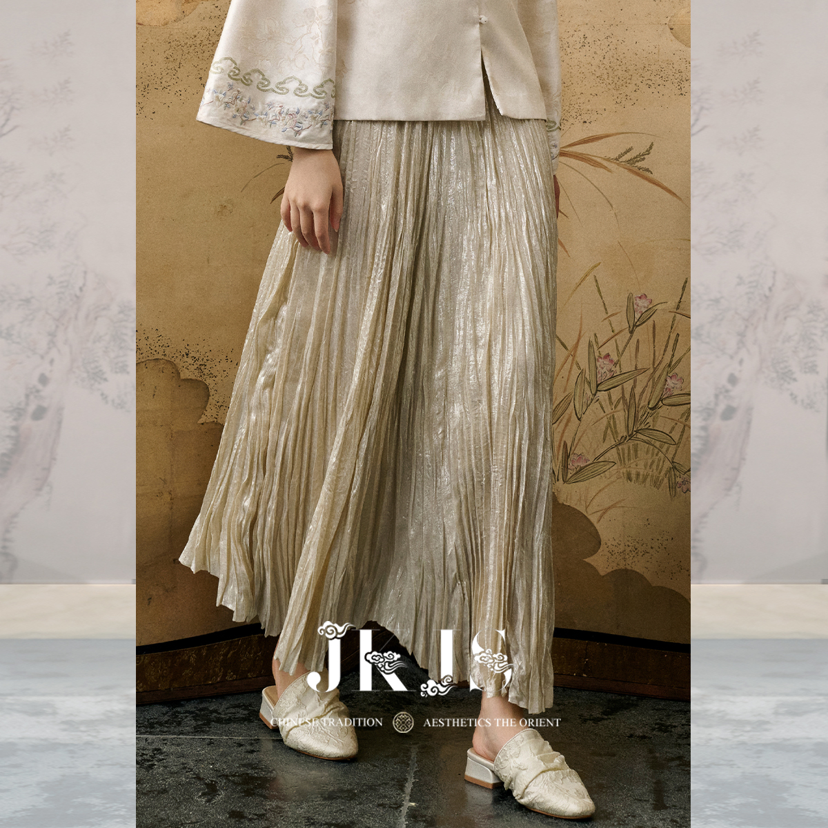 JKJS雪纺织金压皱半身裙