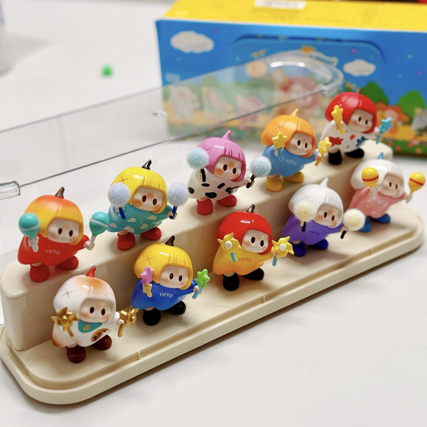 右右酱萌趣歪头系列盲盒收纳展示架透明防尘展示盒萌粒摆件展示架,收纳整理,手办收纳盒,淘宝优惠券,粉丝福利购,淘宝优惠卷