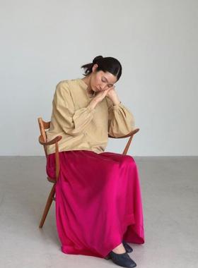 包税包邮日本代购humoresque24秋冬新款高腰蚕丝垂感优雅百褶裙